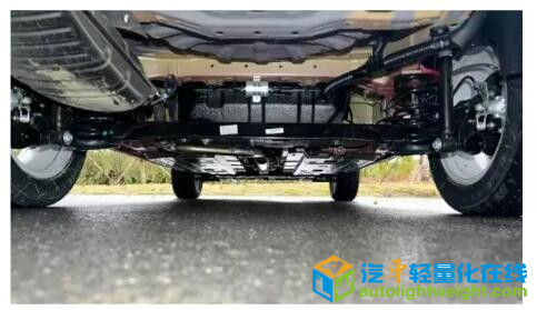 汽車(chē)零部件,汽車(chē)輕量化,汽車(chē)底盤(pán) 汽車(chē)零部件,汽車(chē)輕量化,汽車(chē)底盤(pán)